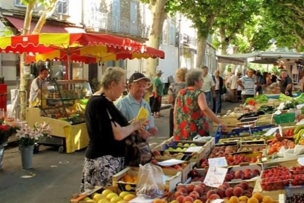 Superbe Appartement Avec Terrasse Sur Les Toits Manosque