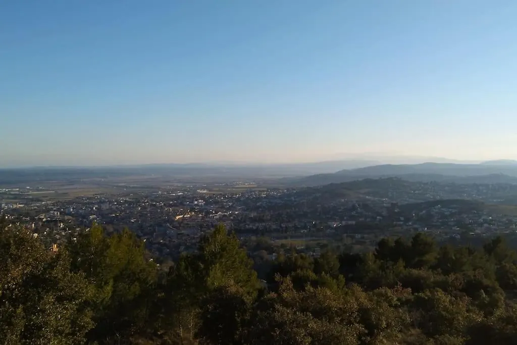 Superbe Appartement Avec Terrasse Sur Les Toits Manosque